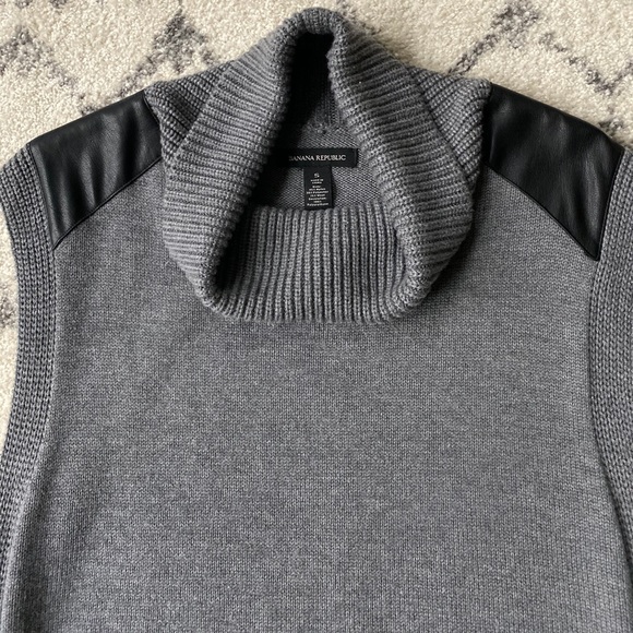 Banana Republic Sleeveless Tunic Sweater - Picture 4 of 6